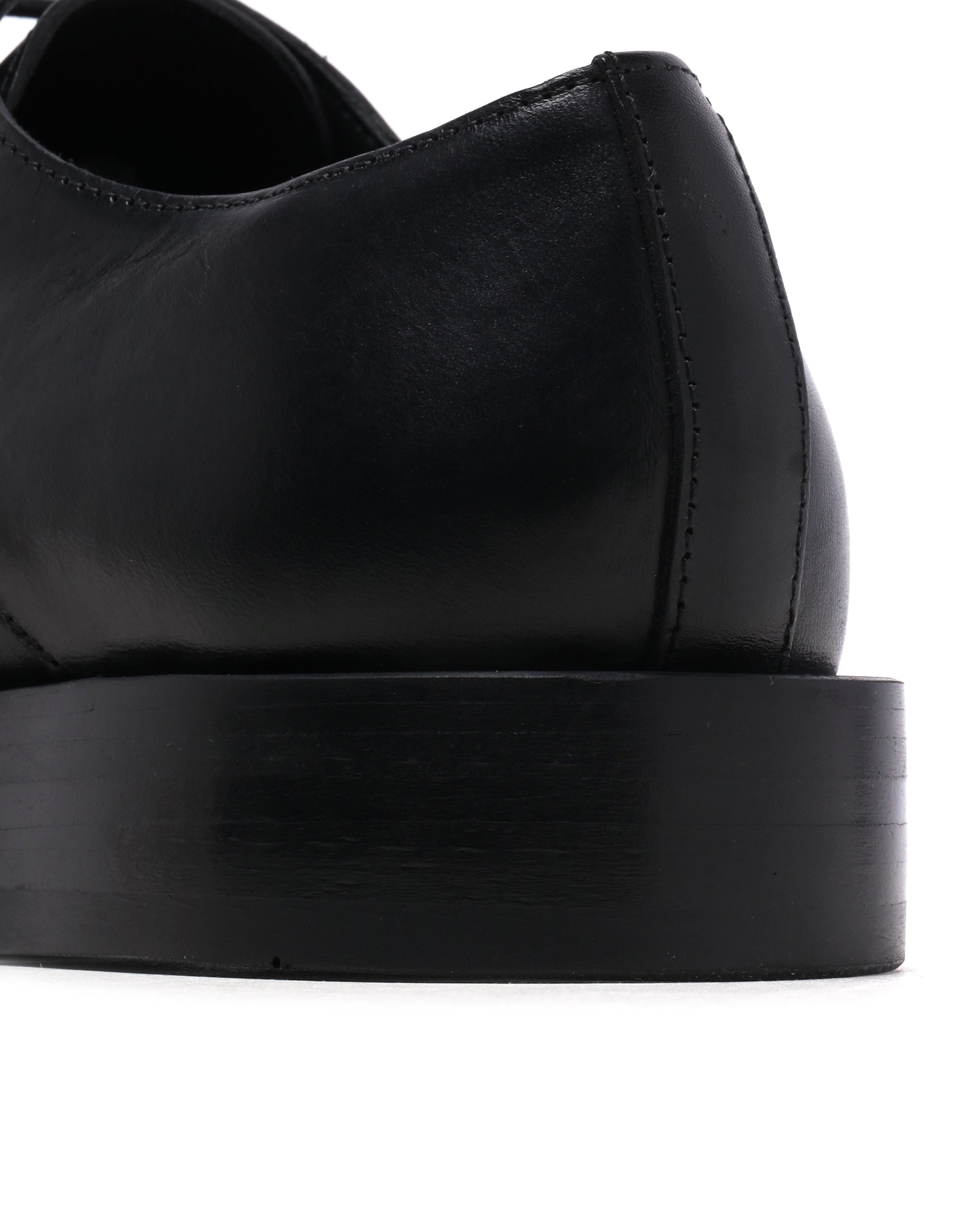 ANN DEMEULEMEESTER Pinstuck derby boots