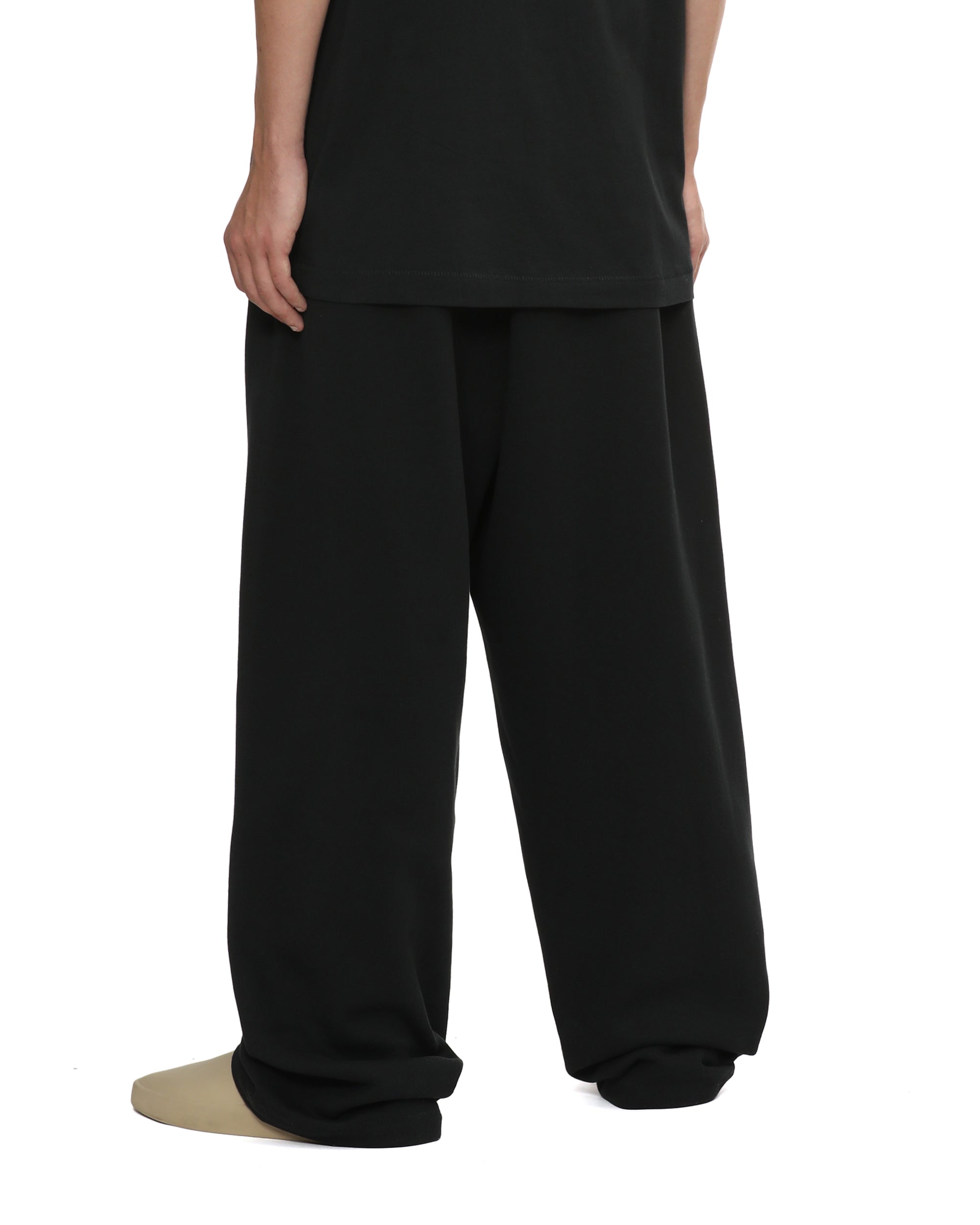 ESSENTIALS Logo sweatpants