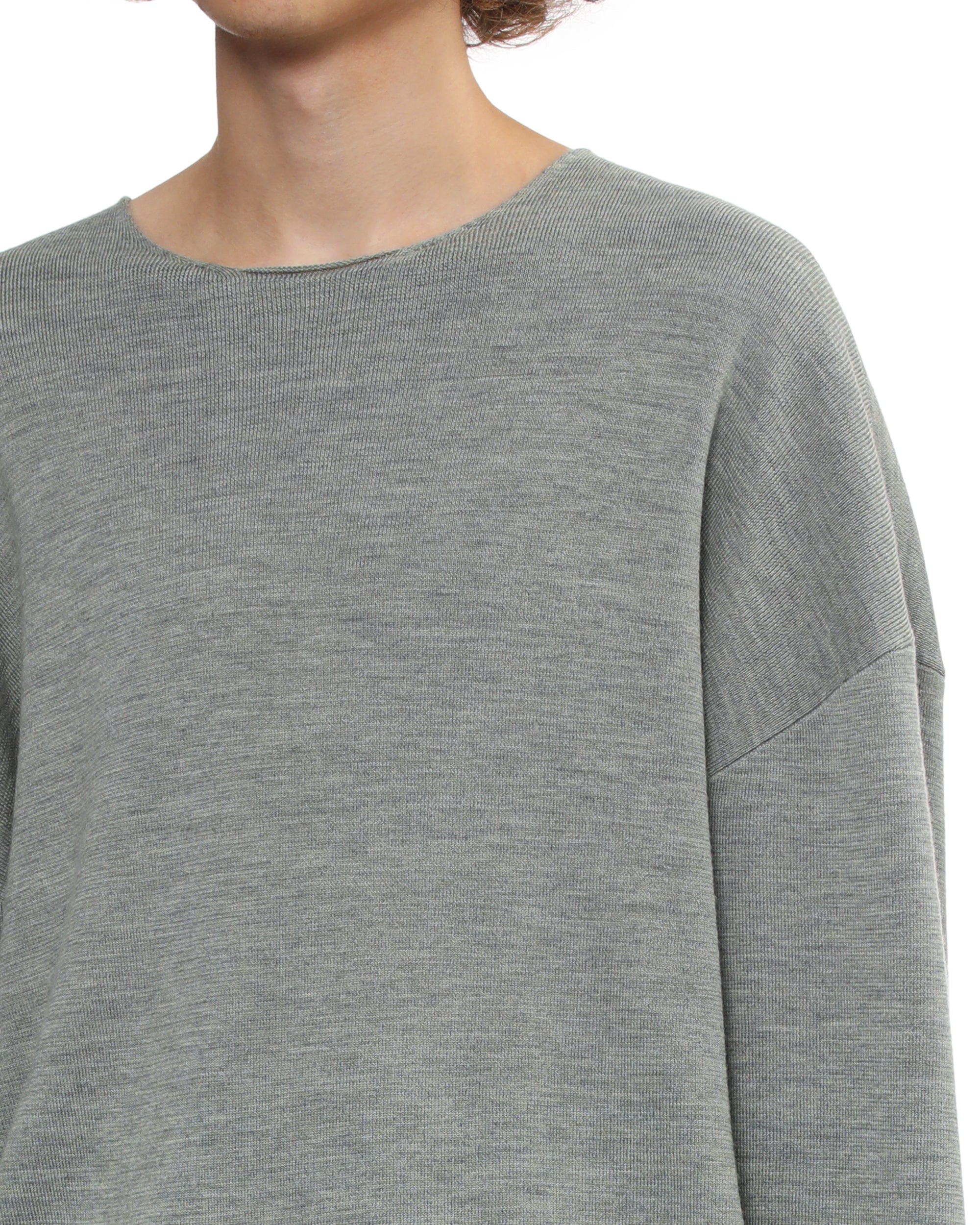 ESSENTIALS Long sleeve tee