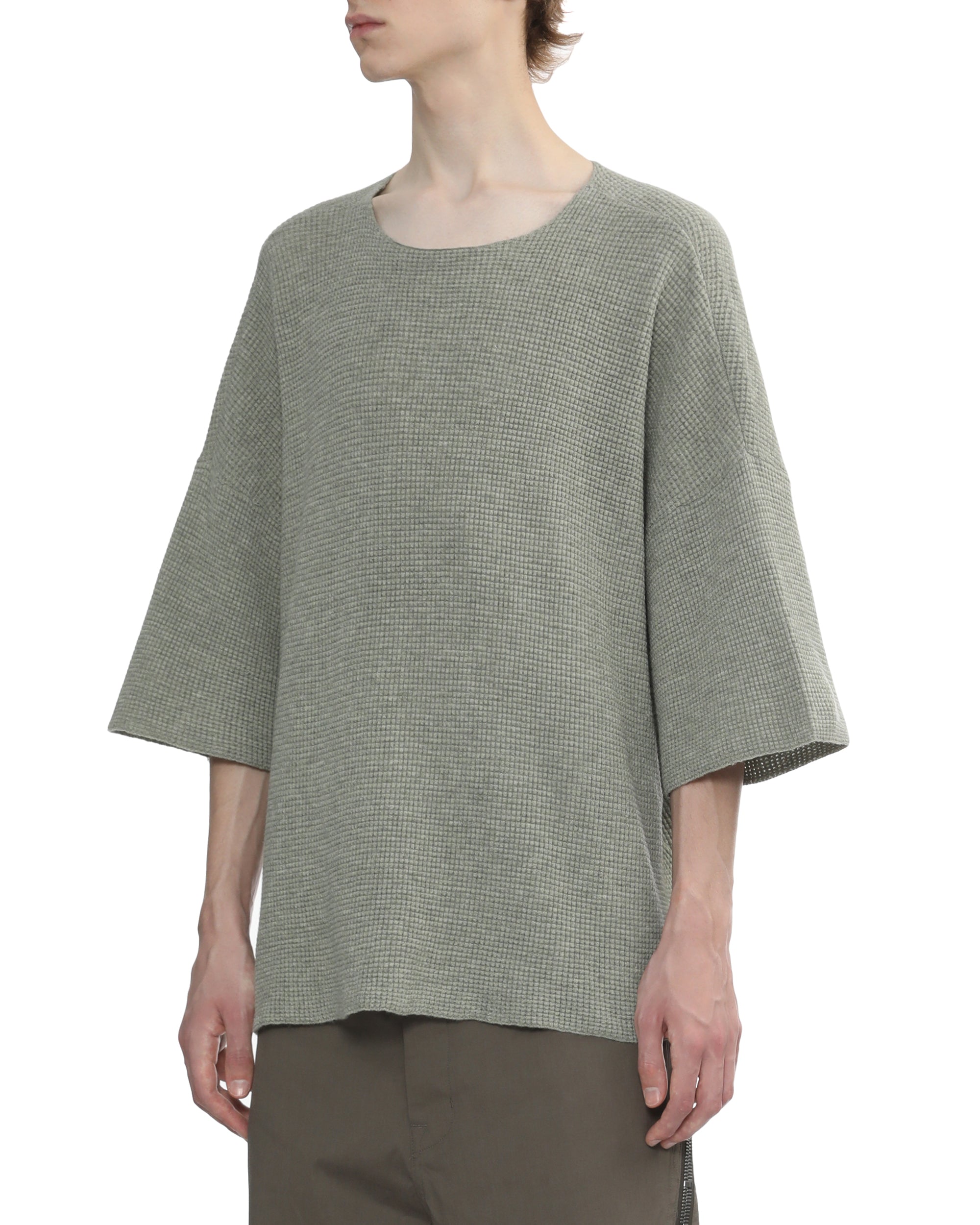 ESSENTIALS Relaxed tee