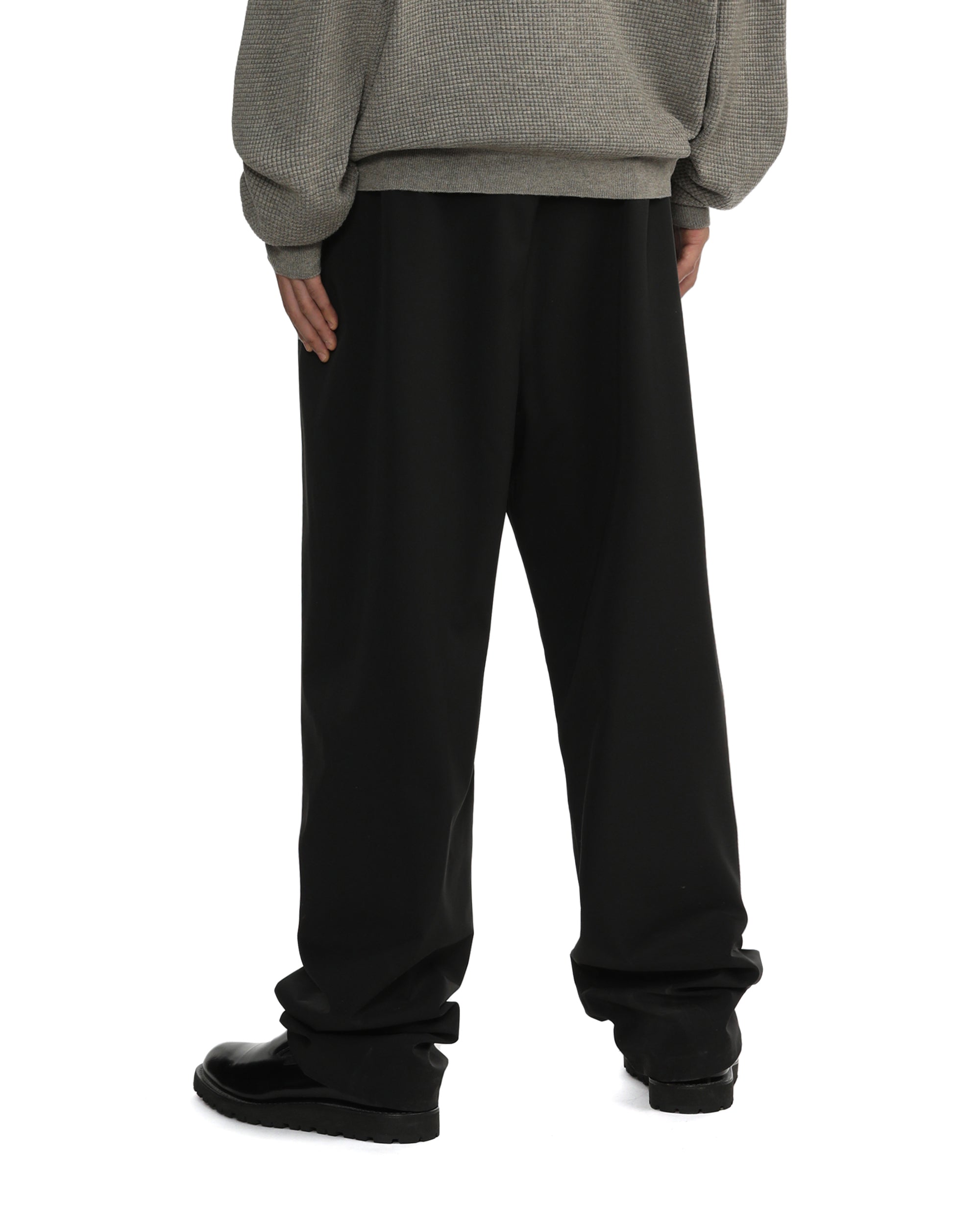 ESSENTIALS Logo sweatpants