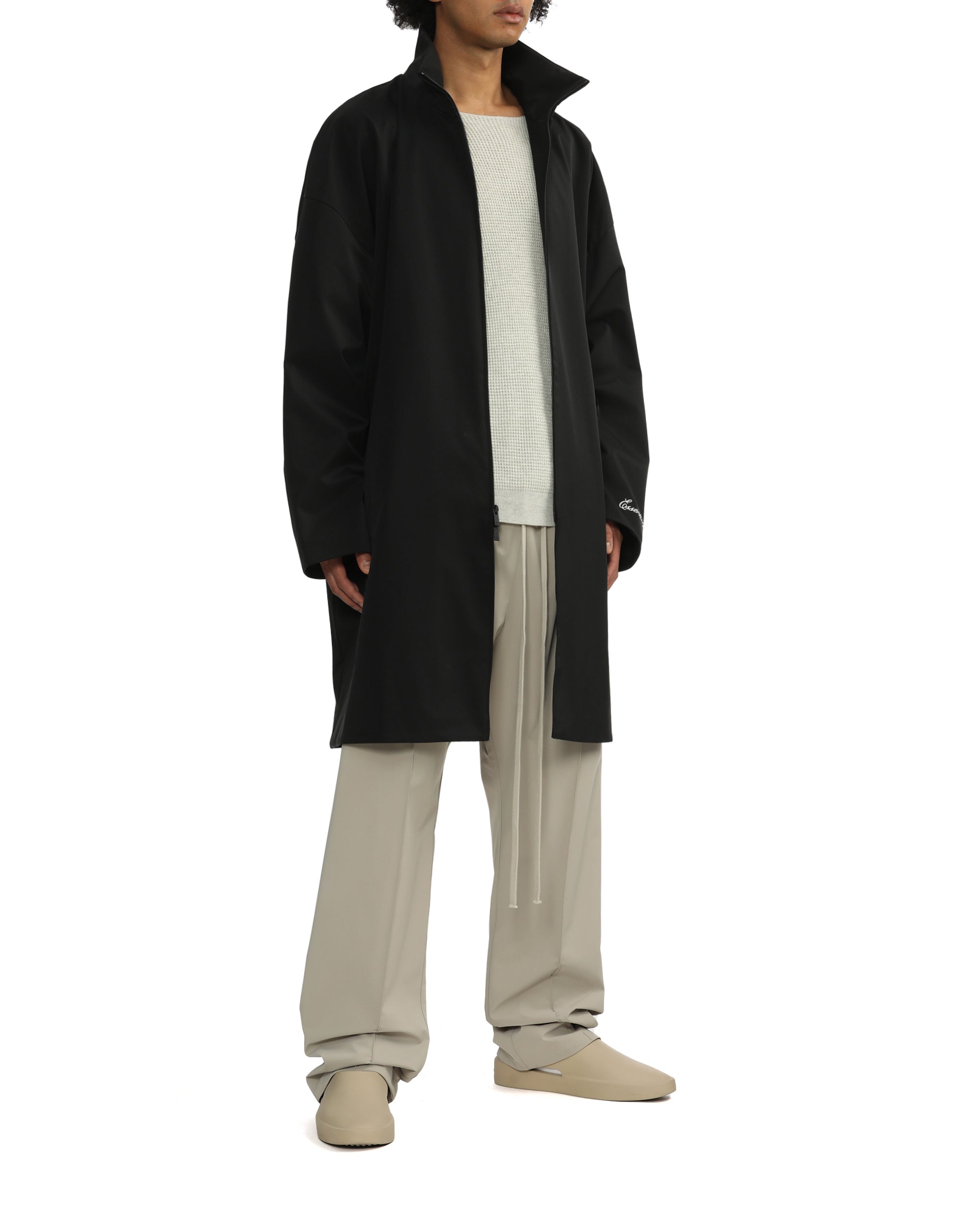 ESSENTIALS Long zip-up coat