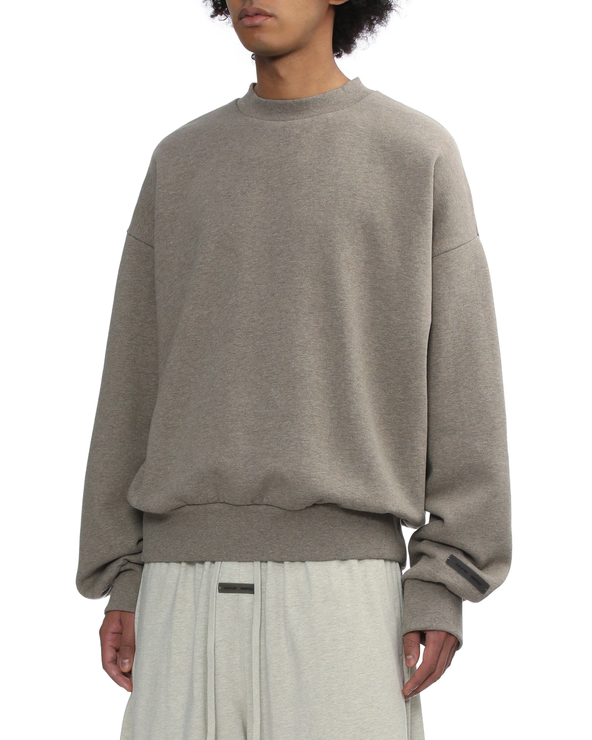 ESSENTIALS Classic crew neck sweatshirt
