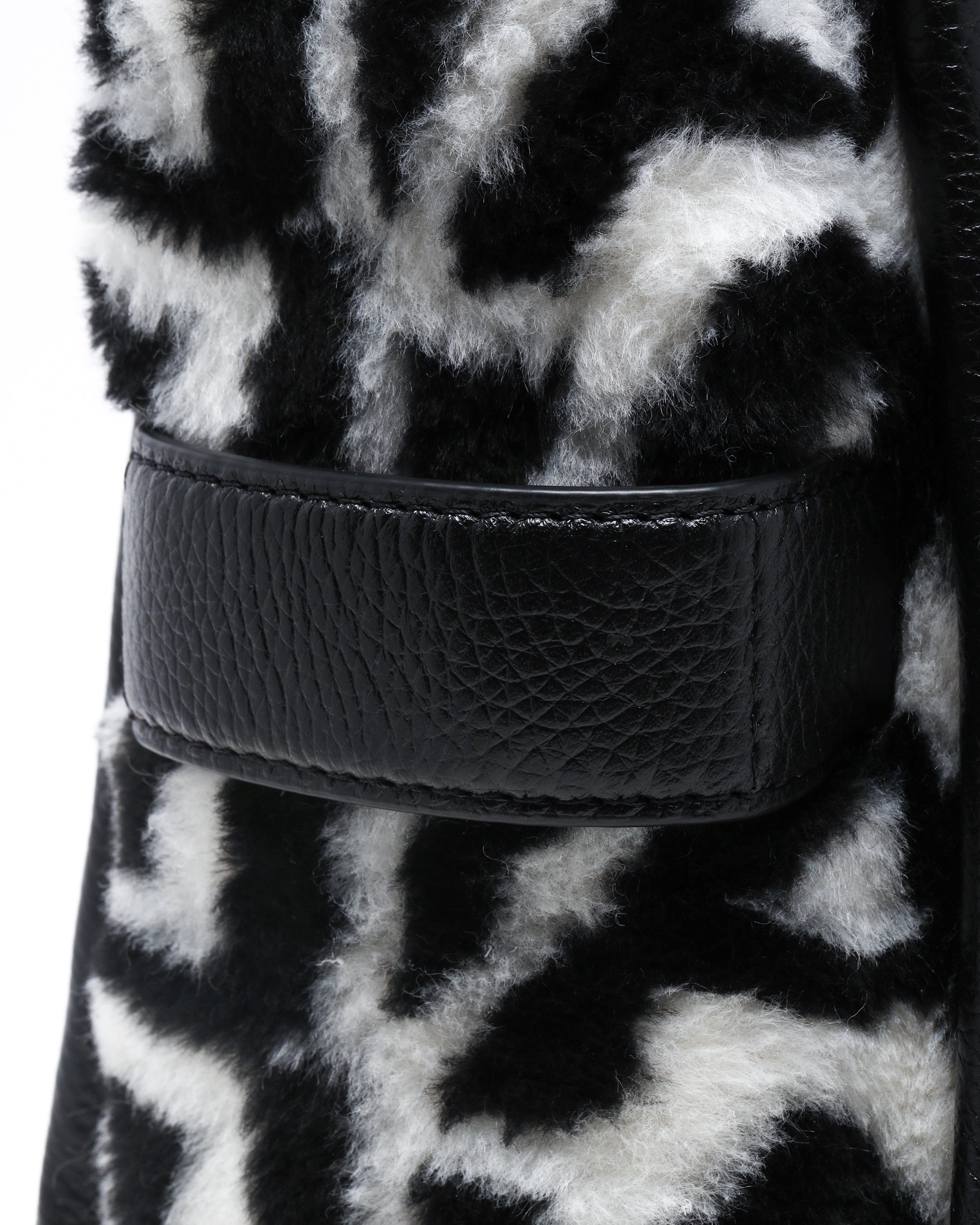 MARC JACOBS The medium tote bag