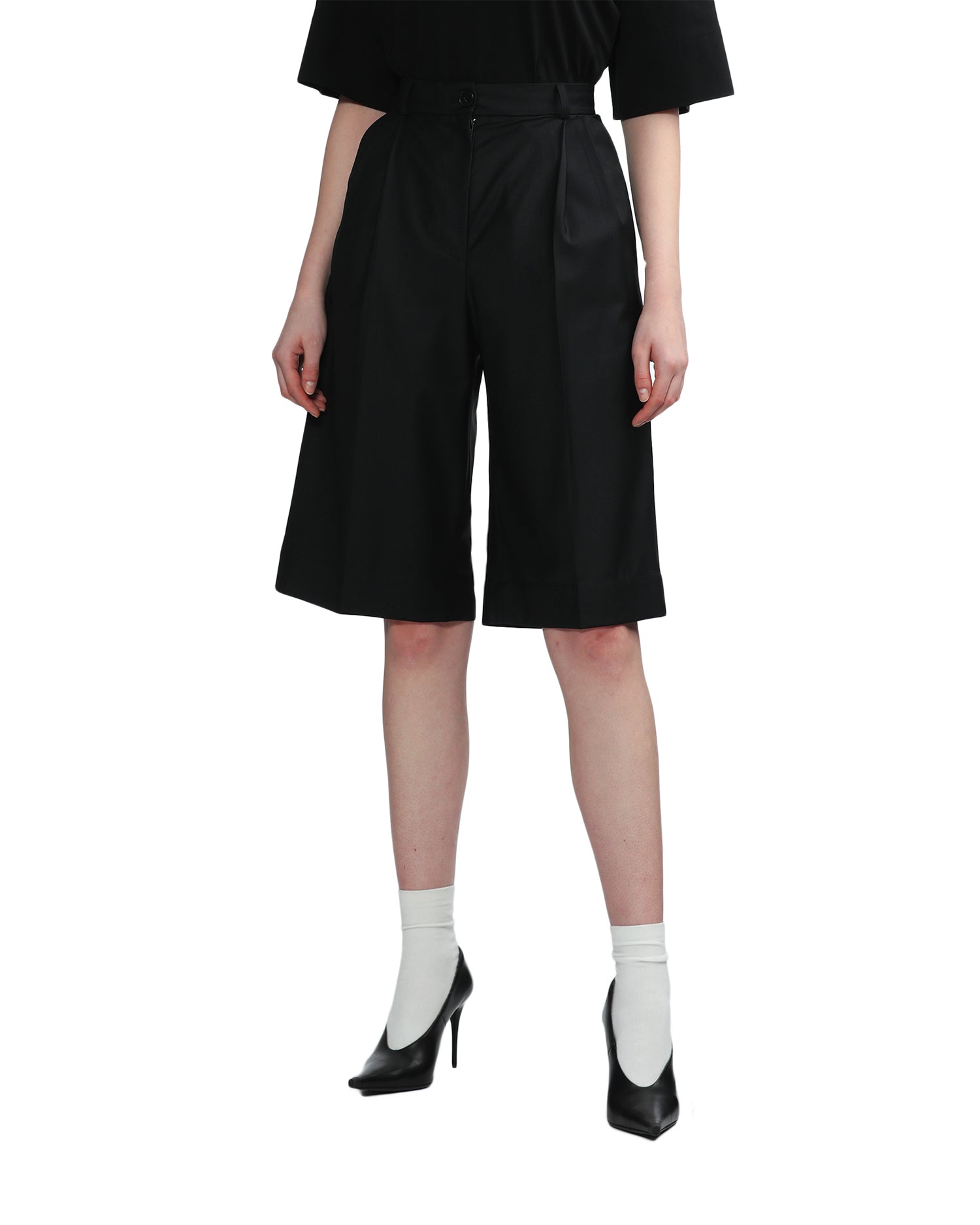 MATÉRIEL Wide leg shorts