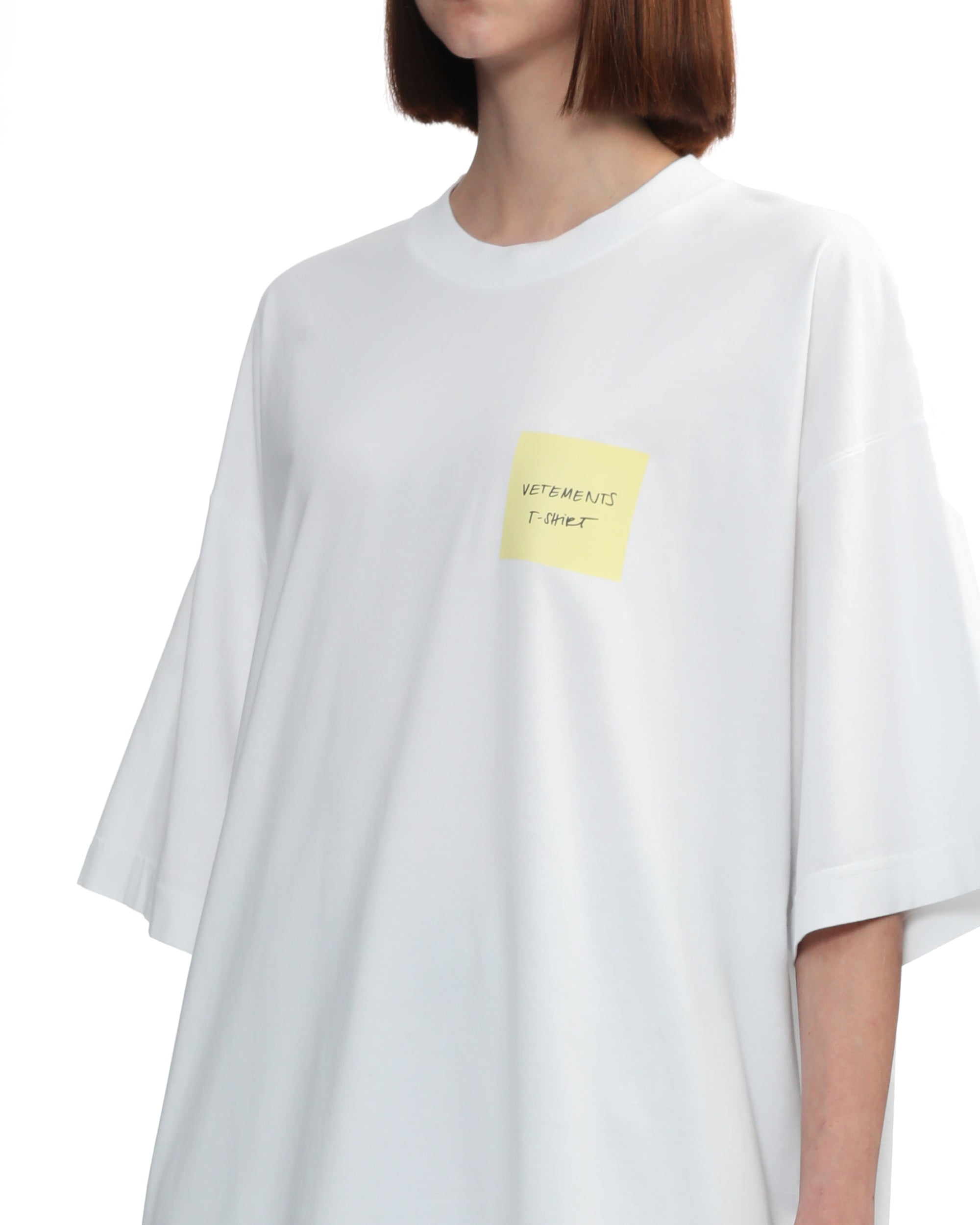 VETEMENTS Sticker tee