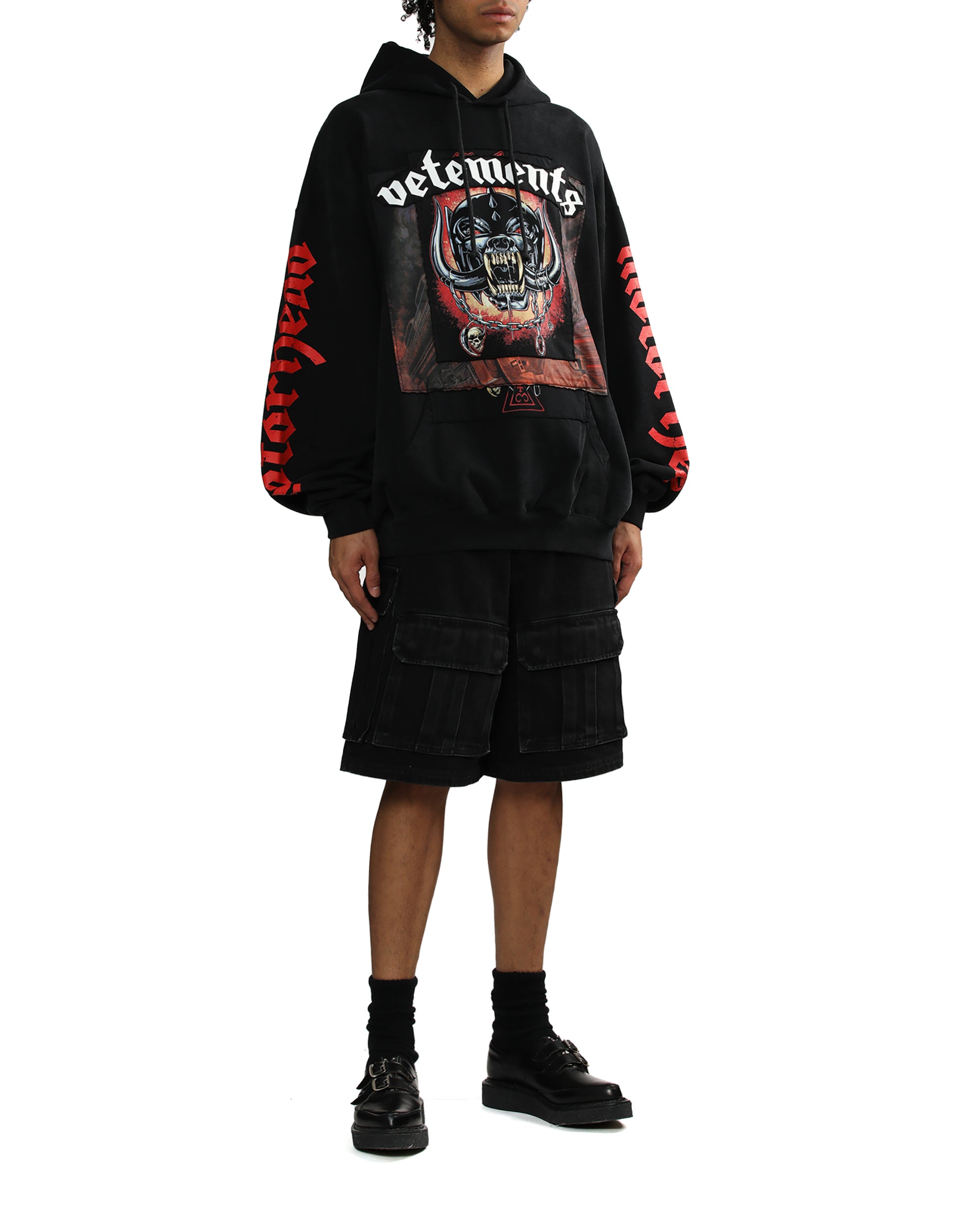 VETEMENTS Multipocket cargo denim shorts